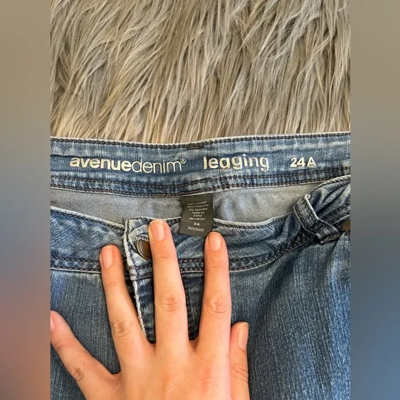 Avenue denim legging♥️ - Picture 3 of 4